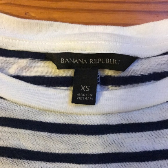 Banana Republic Navy White Striped Relaxed Crew Neck Tee, EUC, XS - Picture 4 of 12